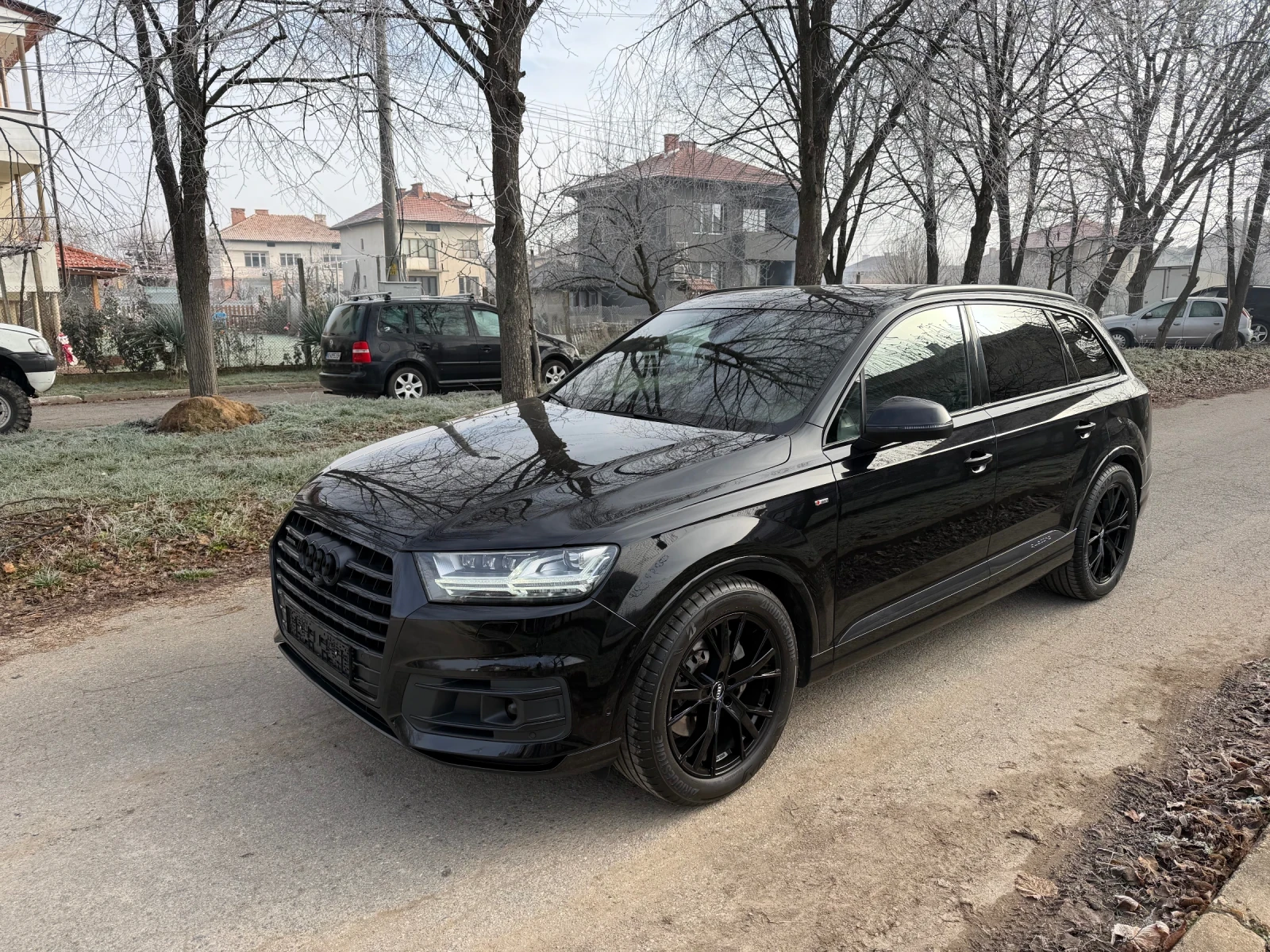 Audi Q7 360* Head Up* Печка* Night Vision* 3xS Line, снимка 1