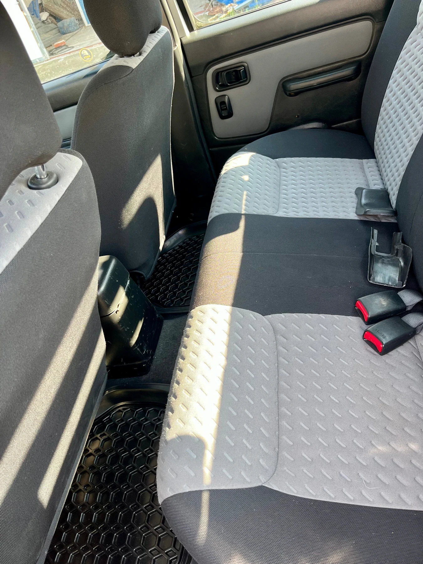 Nissan Navara 2.5TDI - изображение 10