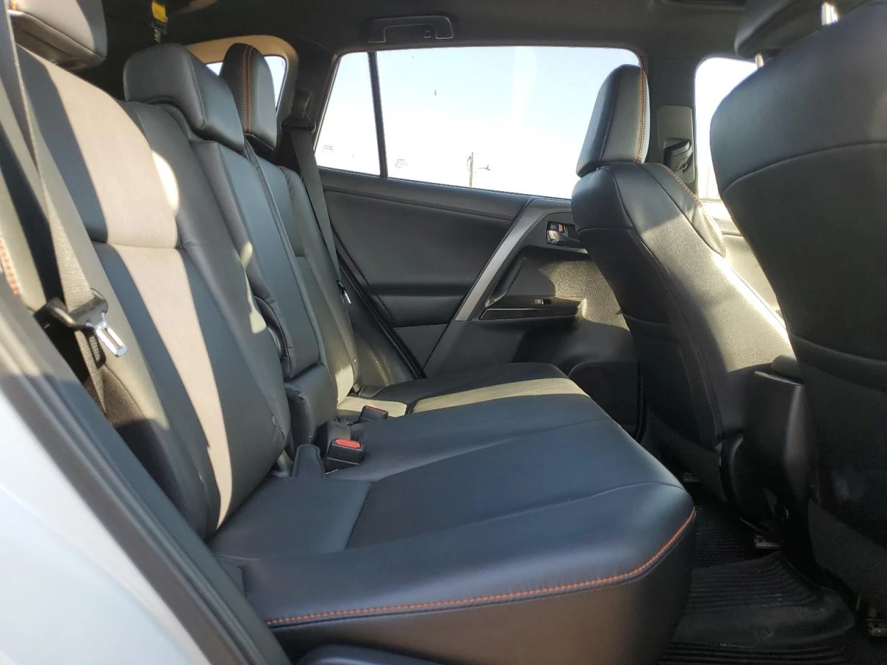 Toyota Rav4 SEL 2.5L 4X4 | Mobile.bg — изображение 11