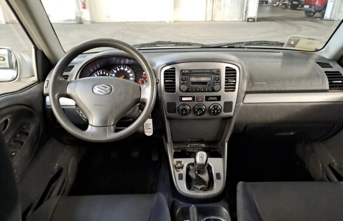 Suzuki Grand vitara 2.0i -128kc Италия 4х4 НАЛИЧЕН!!! - изображение 10