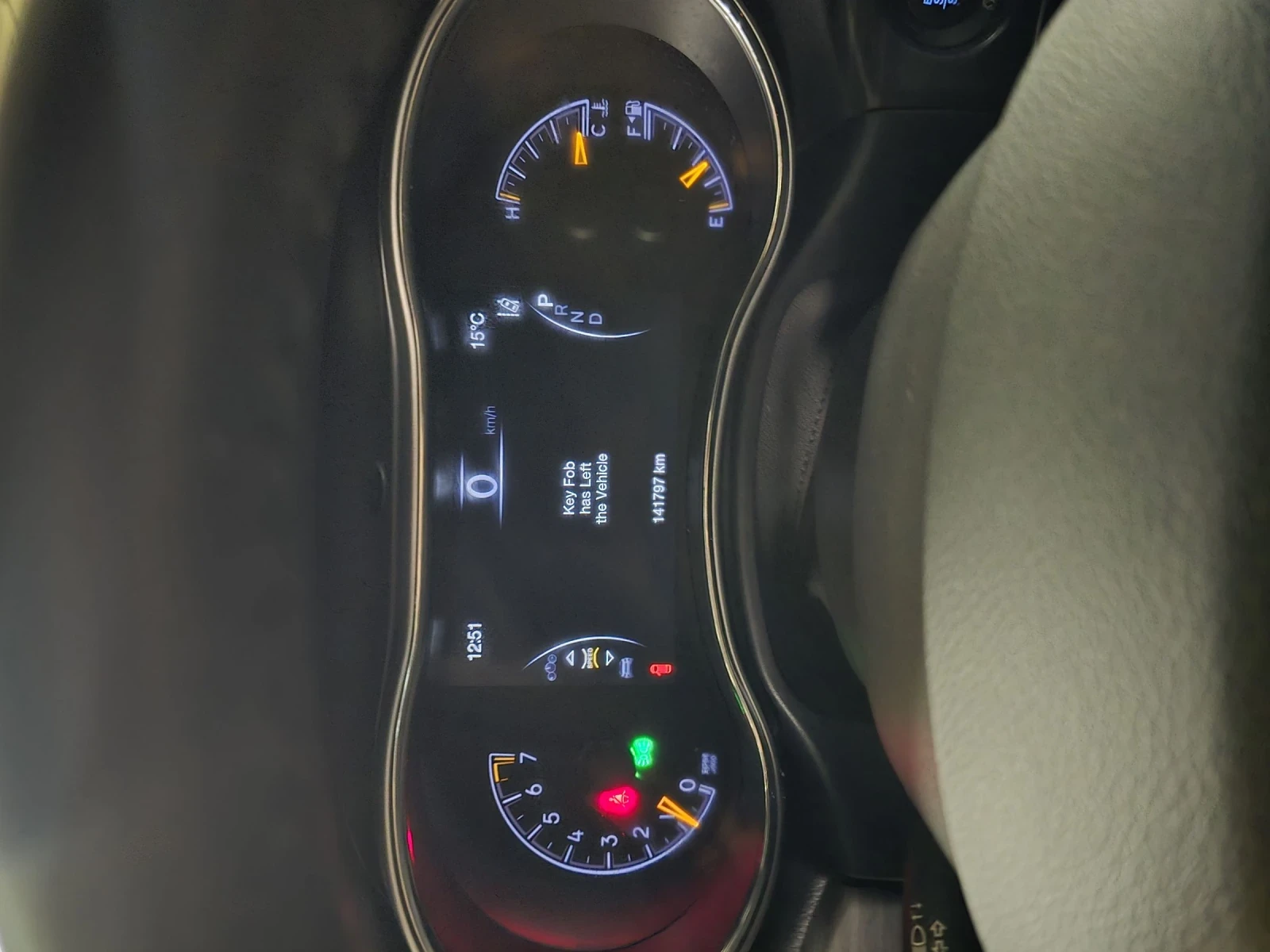 Jeep Grand cherokee, снимка 16 - Автомобили и джипове - 53566863