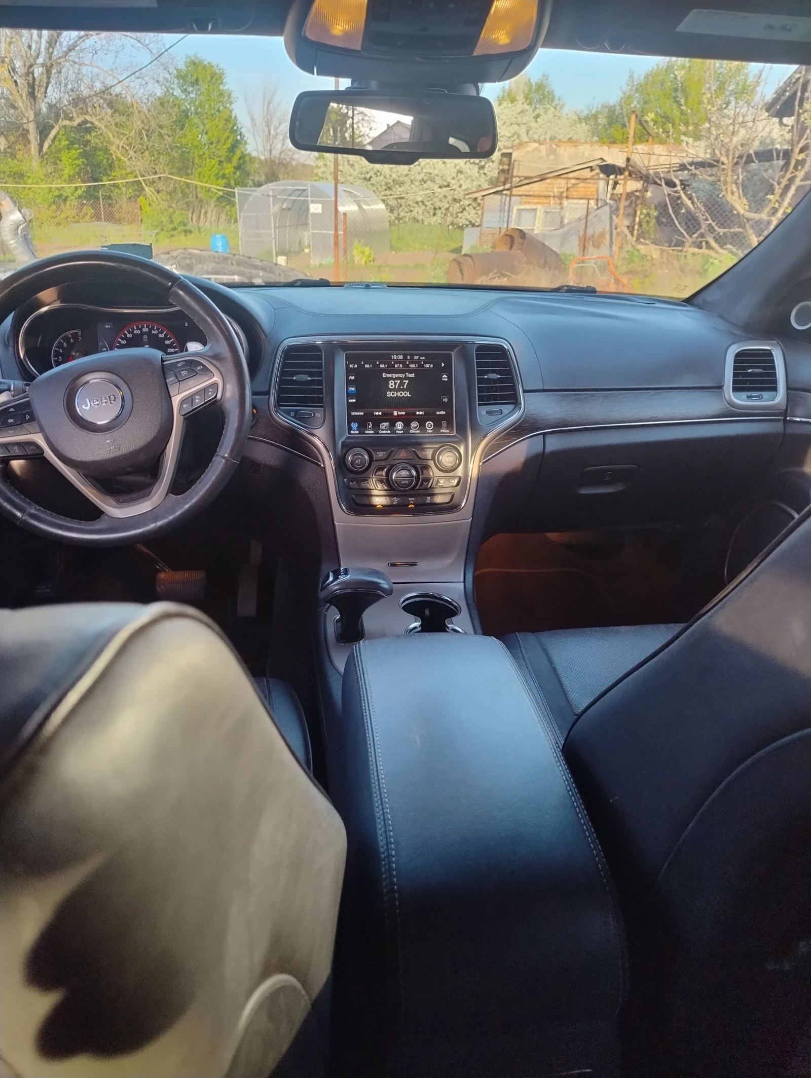 Jeep Grand cherokee 5, 7 HEMI, SUMMIT , снимка 6 - Автомобили и джипове - 54315847