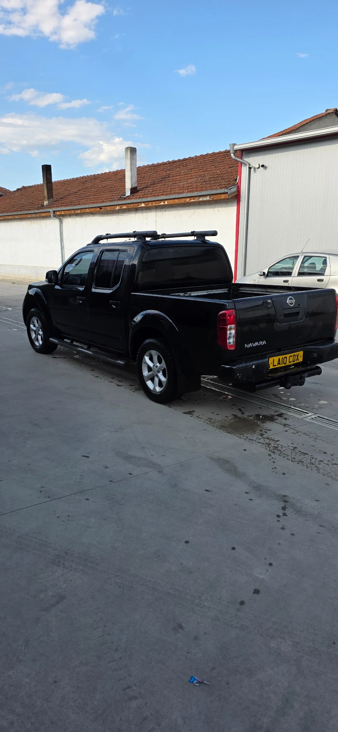 Nissan Navara, снимка 3 - Автомобили и джипове - 54811002