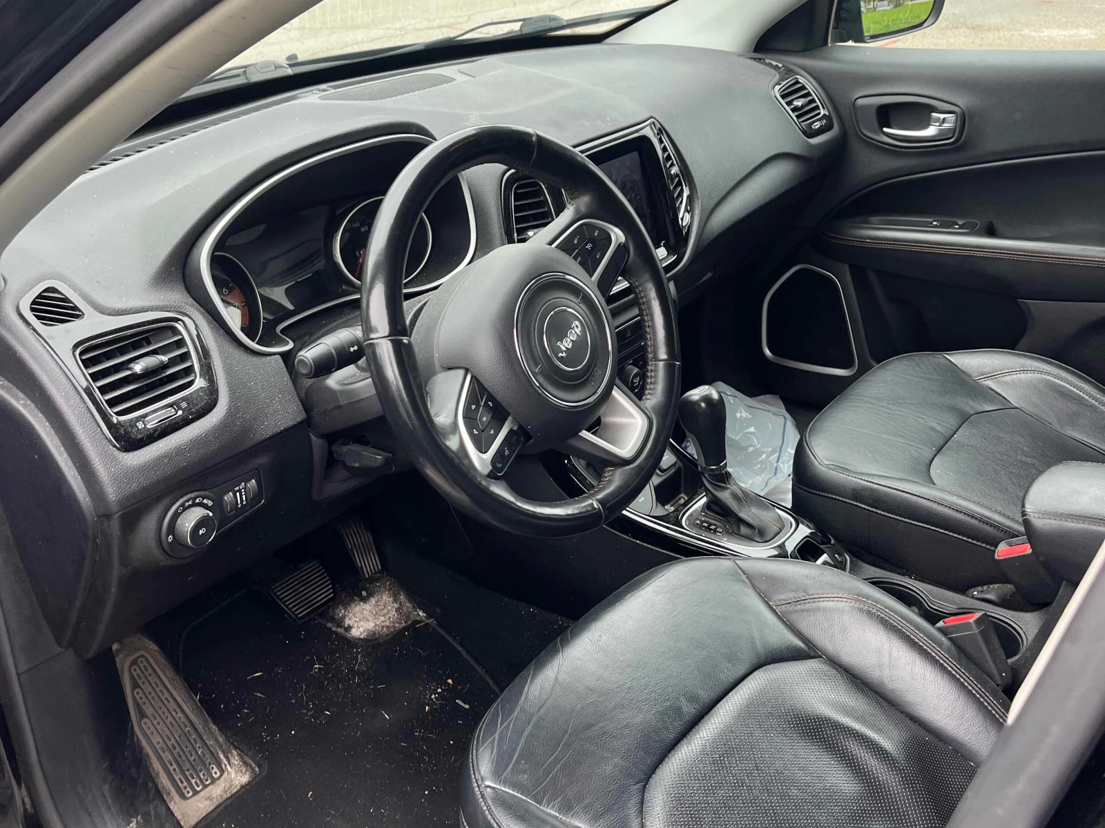 Jeep Compass * Limited * CARFAX * ОПЦИЯ ЗА ФИНАНСИРАНЕ, снимка 16 - Автомобили и джипове - 55938690