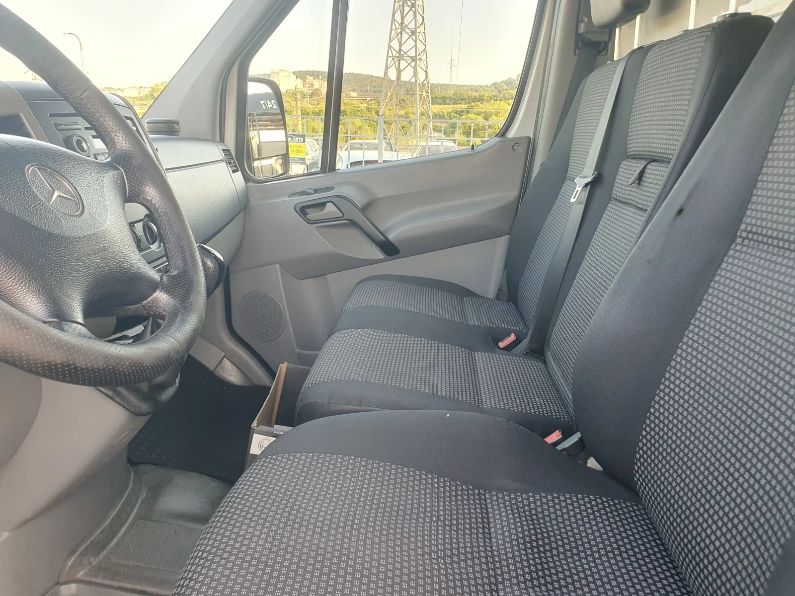 Mercedes-Benz Sprinter 313 2.2 - изображение 6
