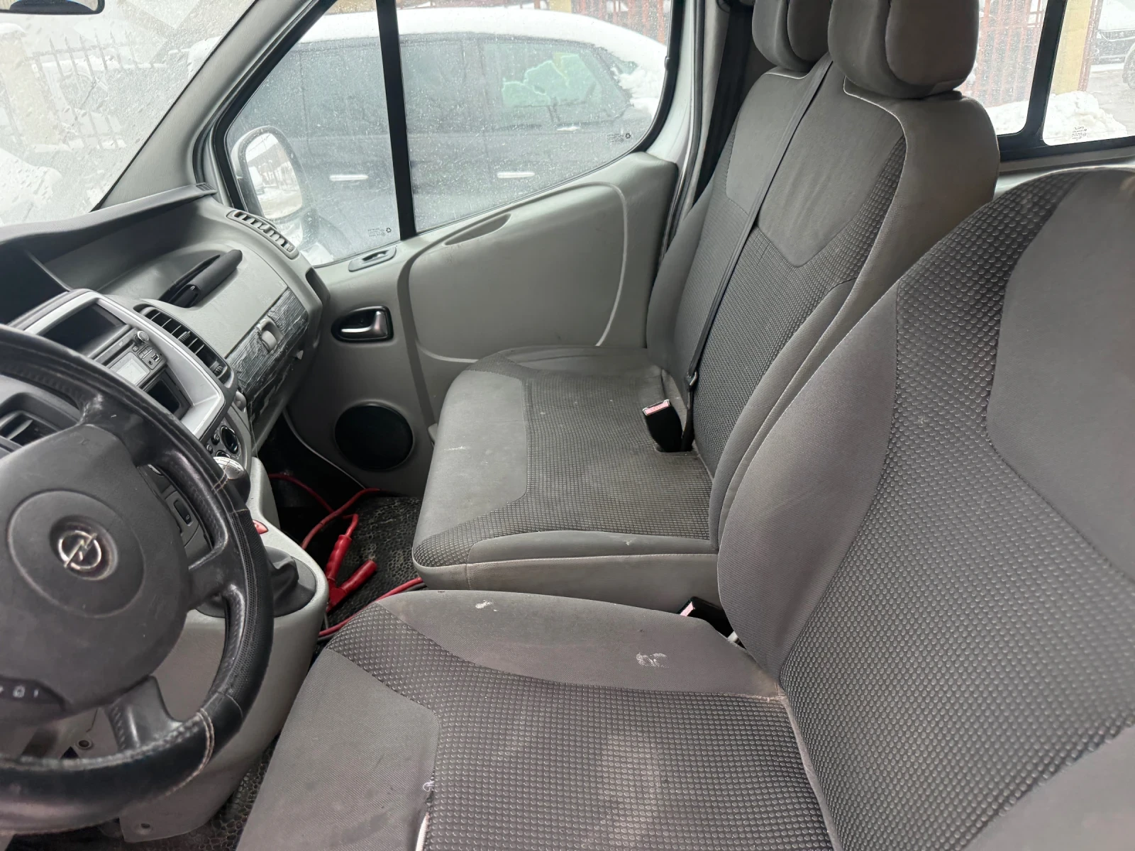 Opel Vivaro 2.0dci - изображение 7