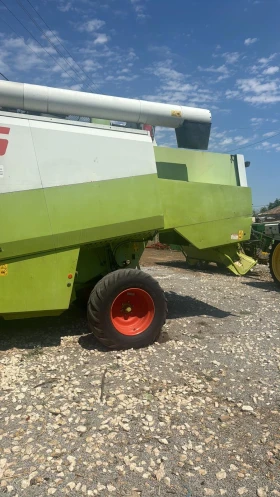      Claas Class Lexion 430