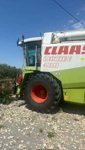      Claas Class Lexion 430