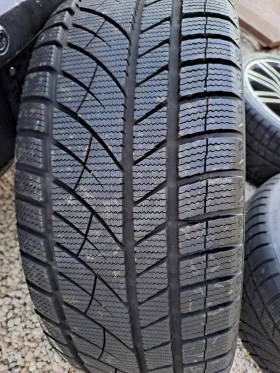 Гуми с джанти Roadstone 275/35R19, снимка 9