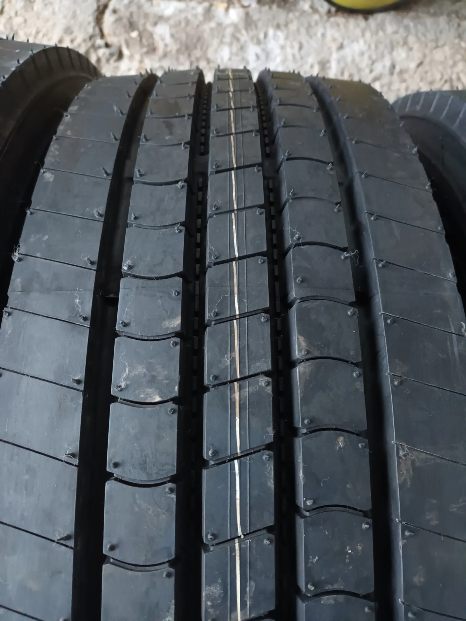  245/70R17.5 | Mobile.bg   4