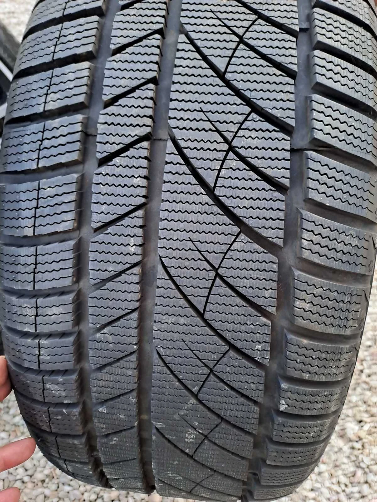    275/35R19  BMW 530 | Mobile.bg   6
