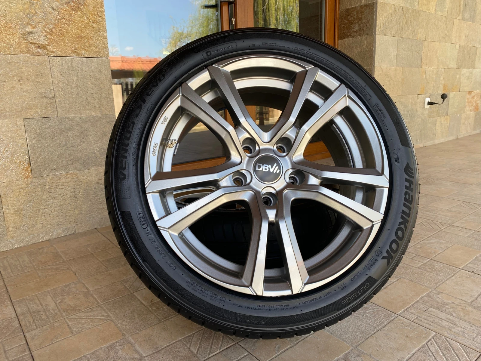Гуми с джанти Hankook 225/45R17, снимка 8 - Гуми и джанти - 54228935