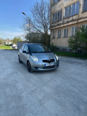 Toyota Yaris 1.3, снимка 5