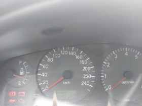 Toyota Avensis 1.8, снимка 8