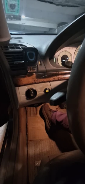 Mercedes-Benz E 270, снимка 6