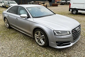     Audi S8    Audi S8 Plus CERAMIC* CAM360* NIGHT