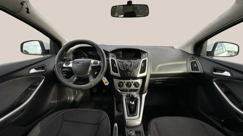 Ford Focus 1.6 TDCi, снимка 9 - Автомобили и джипове - 48093486