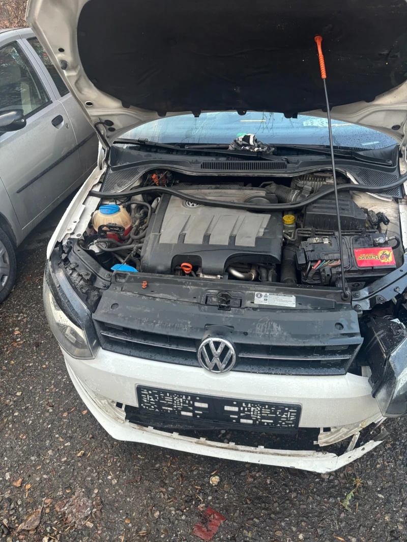 VW Polo, снимка 1 - Автомобили и джипове - 48464942