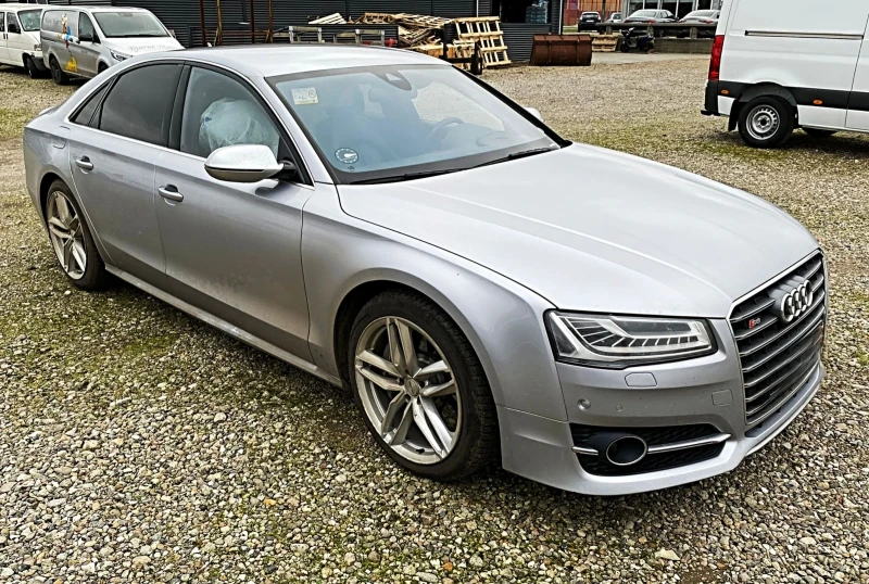 Audi S8  ОЧАКВАН ВНОС Audi S8 Plus CERAMIC* CAM360* NIGHT, снимка 4 - Автомобили и джипове - 49033993