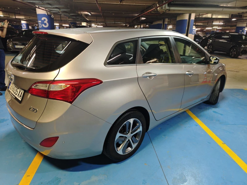 Hyundai I30, снимка 4 - Автомобили и джипове - 49386487