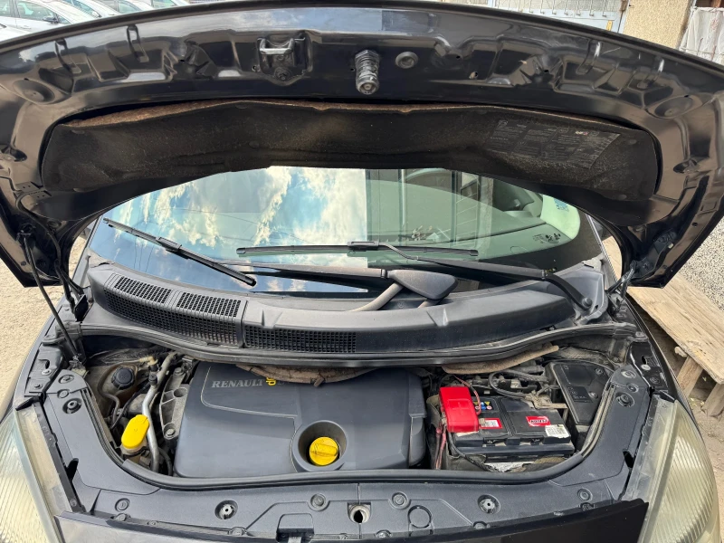 Renault Scenic, снимка 9 - Автомобили и джипове - 53012849