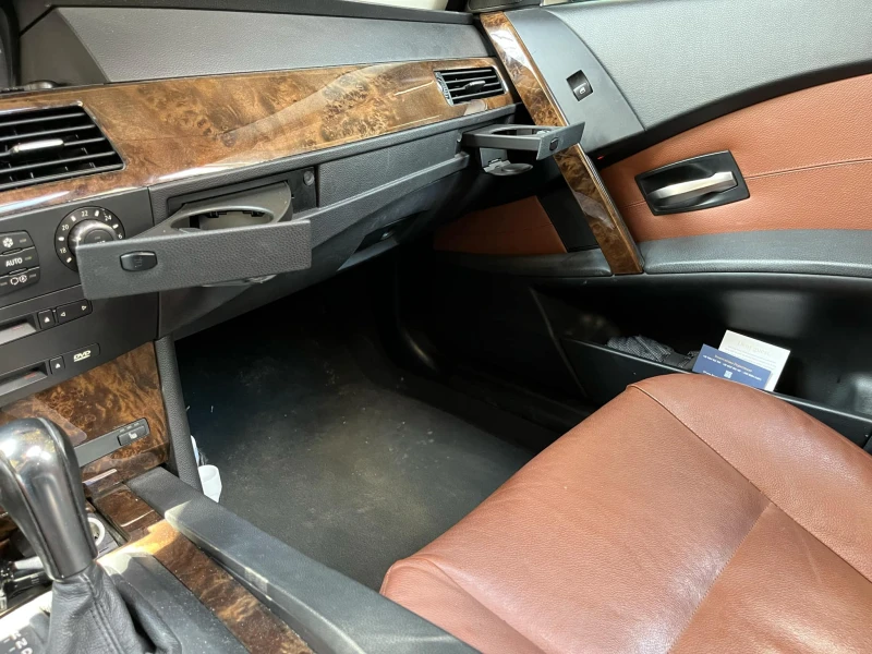 BMW 530 E61 M57 | Панорама | серв. история, снимка 11 - Автомобили и джипове - 52154932