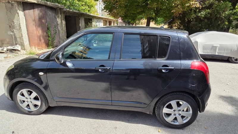 Suzuki Swift, снимка 10 - Автомобили и джипове - 52351937