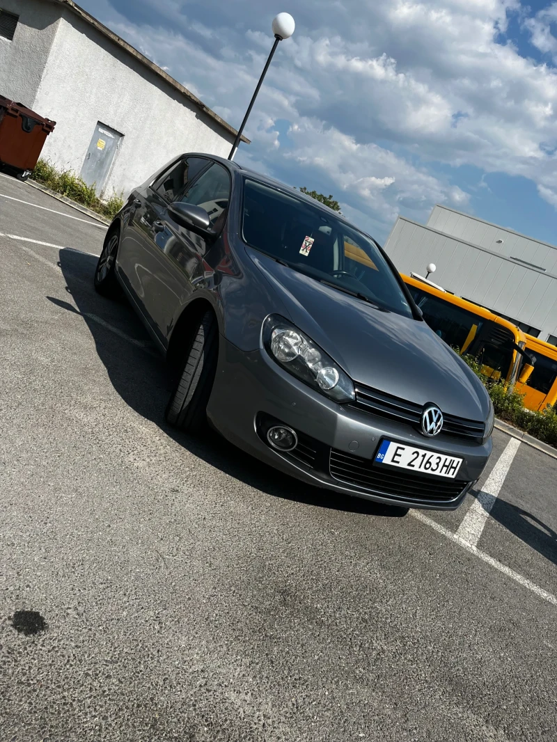 VW Golf 1, 6 TDI Highline, снимка 2 - Автомобили и джипове - 51702356