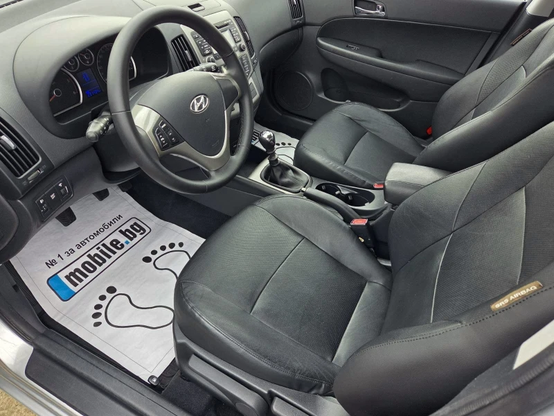 Hyundai I30 1.6CRDI, снимка 9 - Автомобили и джипове - 52054699