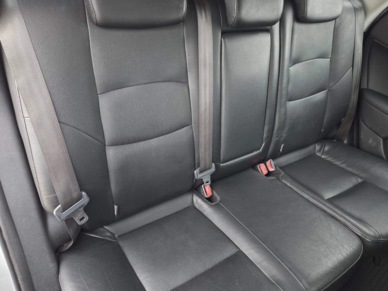 Hyundai I30 1.6CRDI, снимка 11 - Автомобили и джипове - 52054699