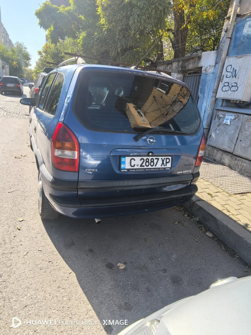 Opel Zafira, снимка 2 - Автомобили и джипове - 52698913