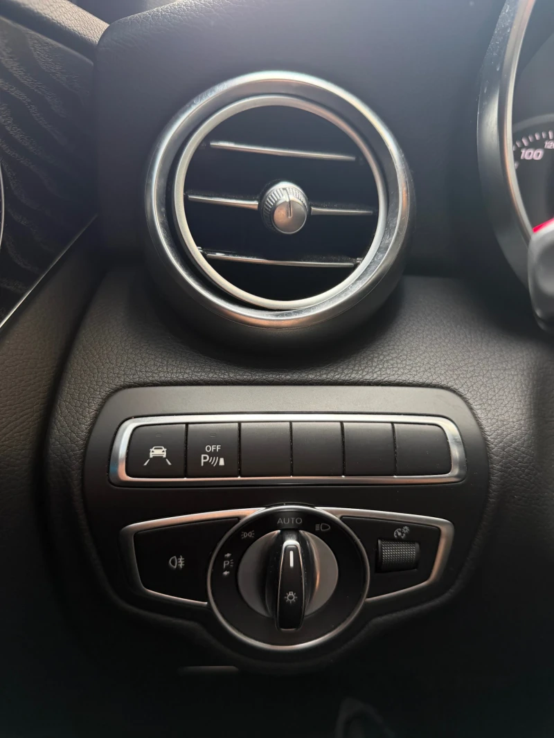 Mercedes-Benz C 220 AMG/ 9-G Tronic/Keyless/PANO/, снимка 12 - Автомобили и джипове - 52755088