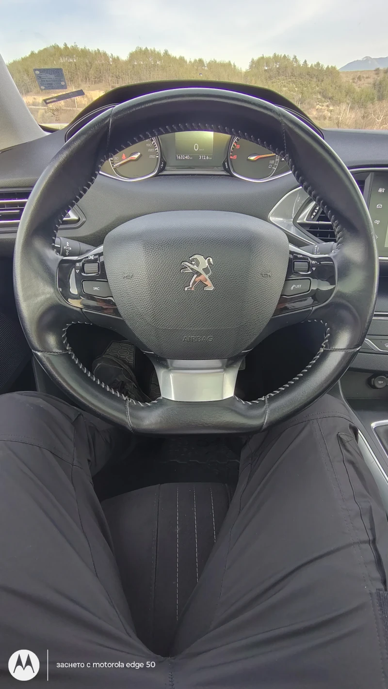 Peugeot 308 2.0 HDI GT line KEYLESS-GO, снимка 12 - Автомобили и джипове - 52839333