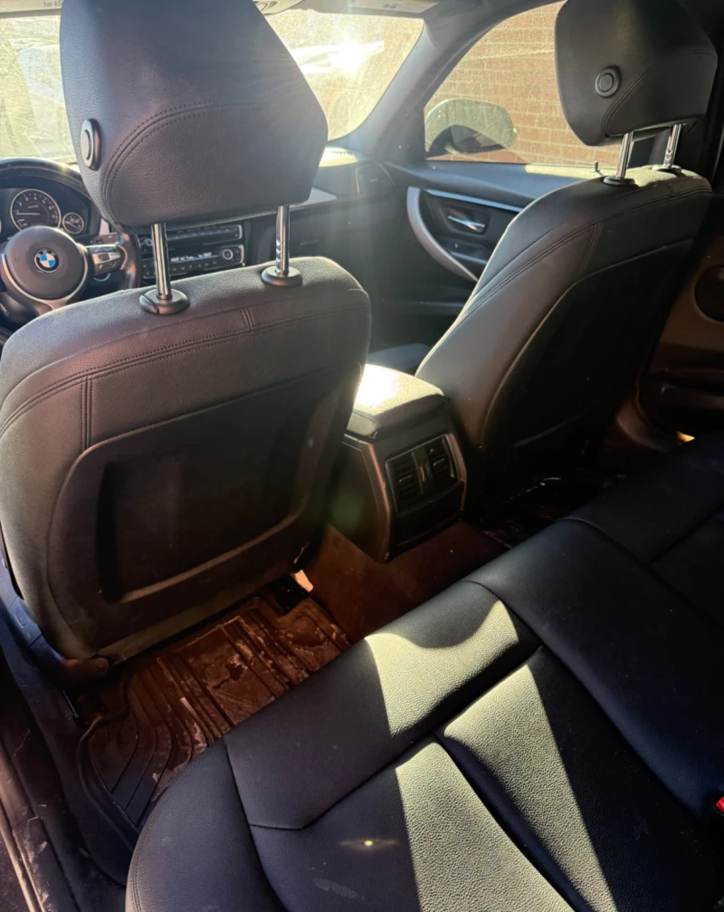 BMW 330 M PACK * * CARFAX * * АВТО КРЕДИТ * * , снимка 8 - Автомобили и джипове - 52885984