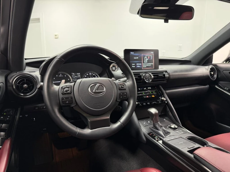 Lexus IS 300 AWD  CARFAX, снимка 14 - Автомобили и джипове - 53088847