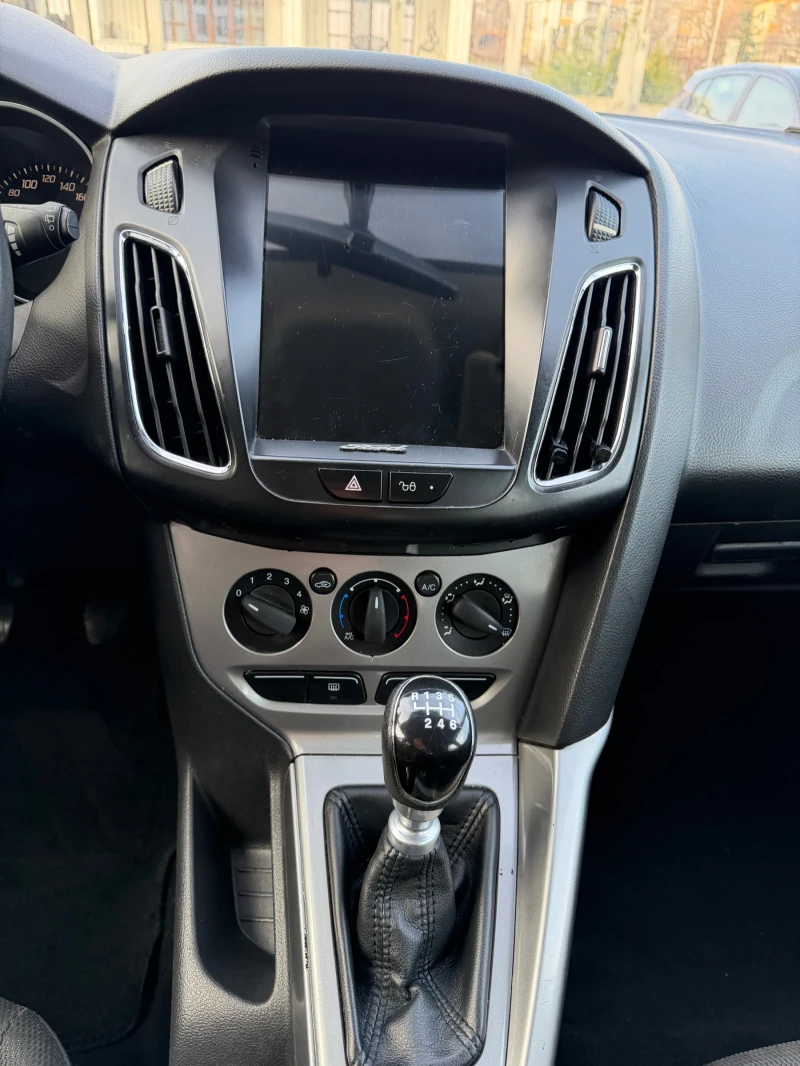 Ford Focus 1.6d, снимка 10 - Автомобили и джипове - 53260831