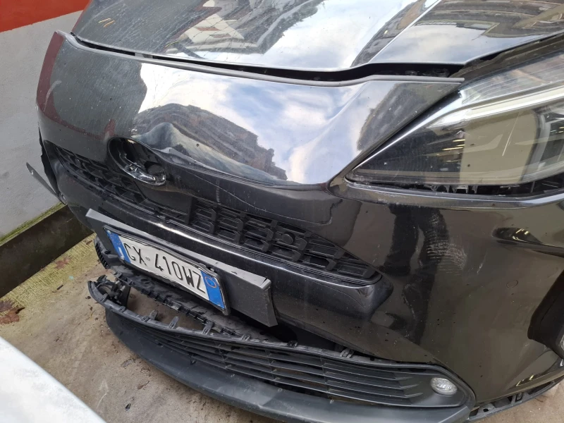 Toyota Yaris Cross 1.5, HYBRID 28000km, снимка 5 - Автомобили и джипове - 53563696