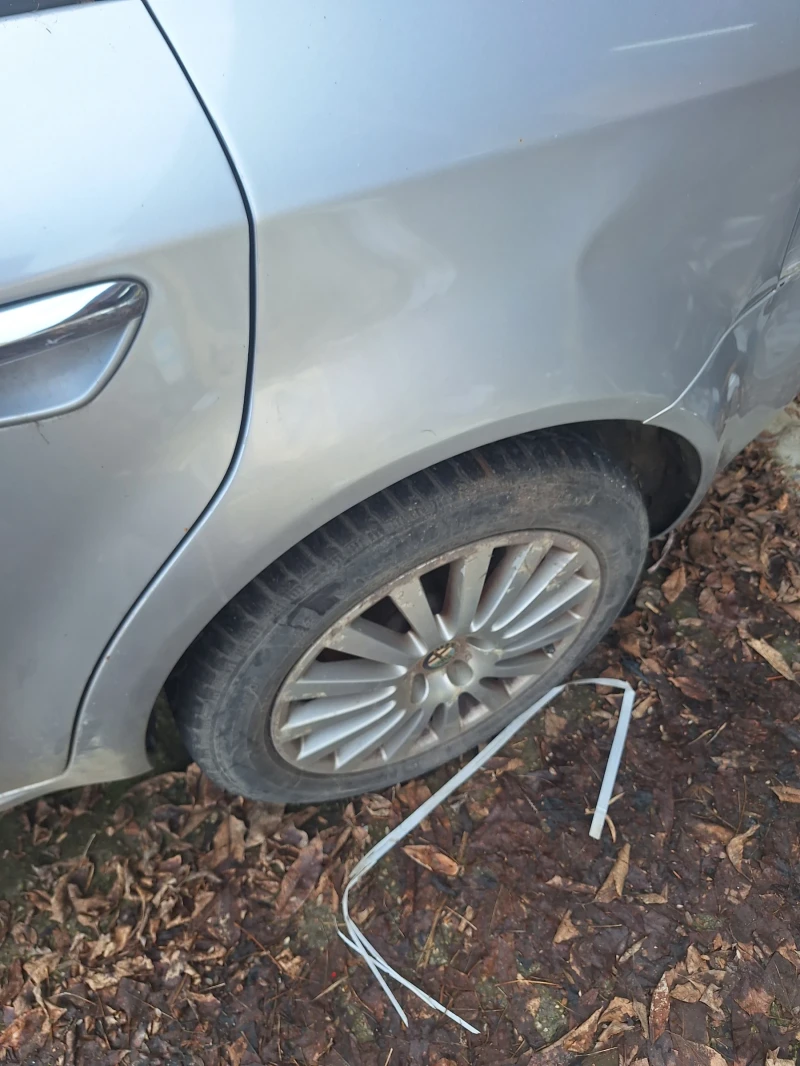 Alfa Romeo 159 1.9 JTS, снимка 4 - Автомобили и джипове - 53581628