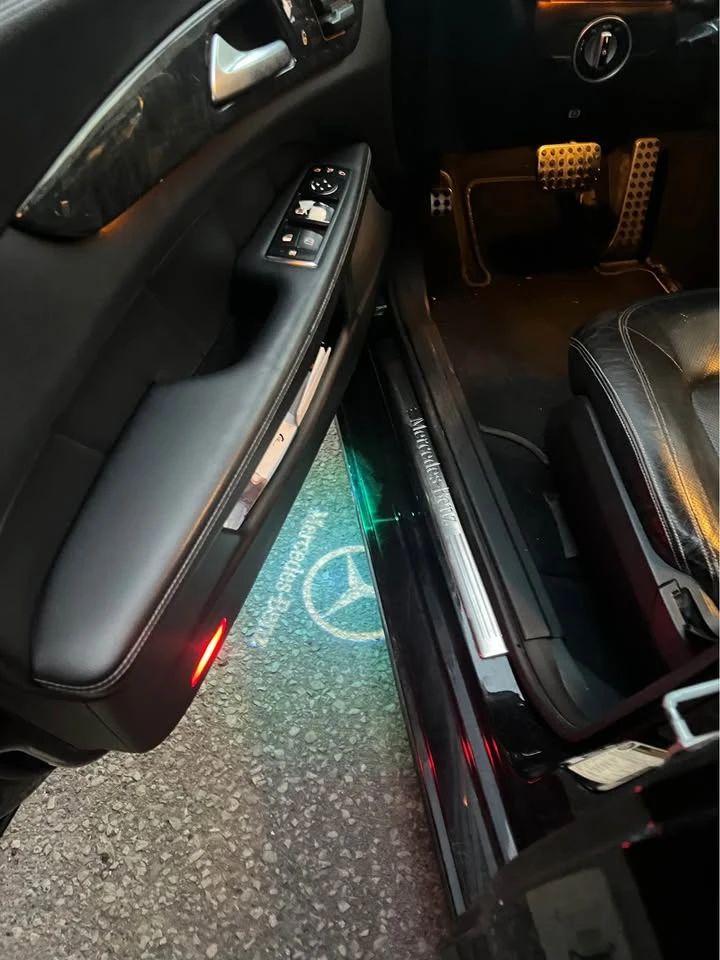 Mercedes-Benz CLS 550 * * CARFAX * * АВТОКРЕДИТ * *  - изображение 5