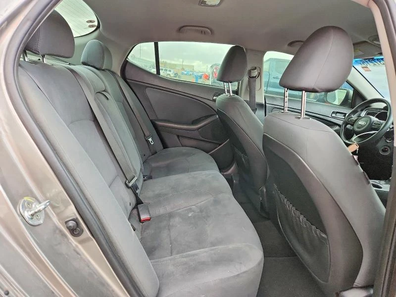 Kia Optima 2.4L 4 Front-wheel Drive, снимка 12 - Автомобили и джипове - 53559454
