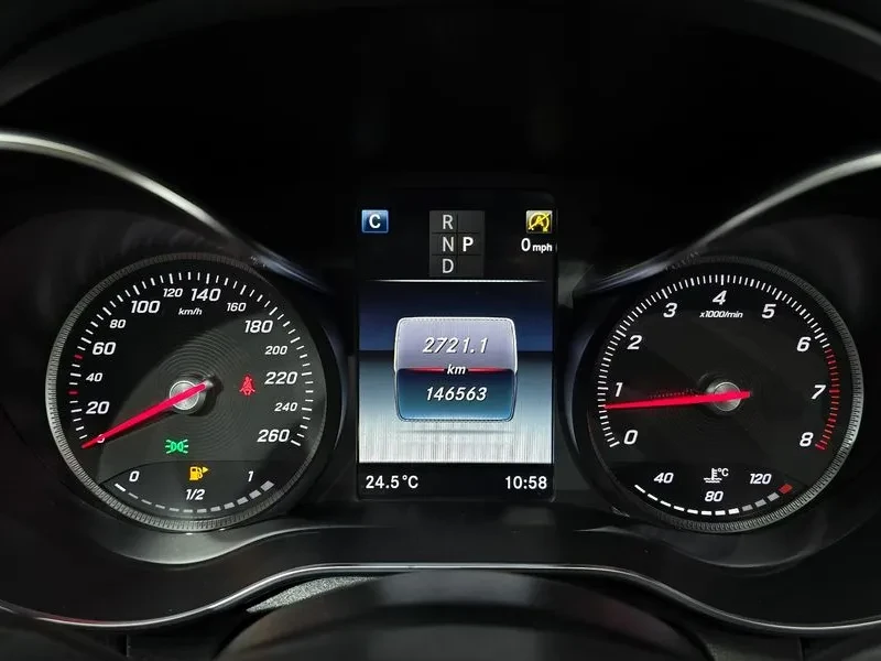 Mercedes-Benz C 180 САМО 30% АВАНС, снимка 13 - Автомобили и джипове - 56064942