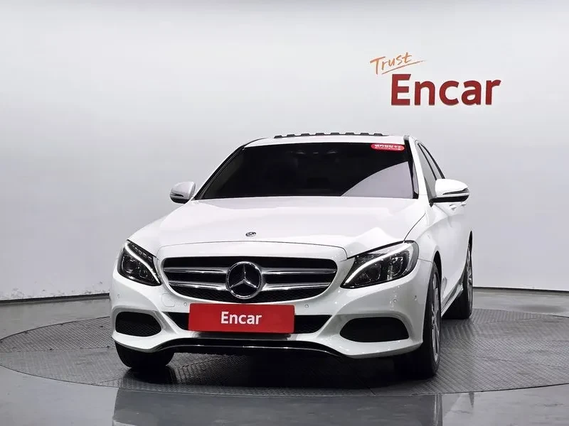 Mercedes-Benz C 180 САМО 30% АВАНС, снимка 3 - Автомобили и джипове - 56064942