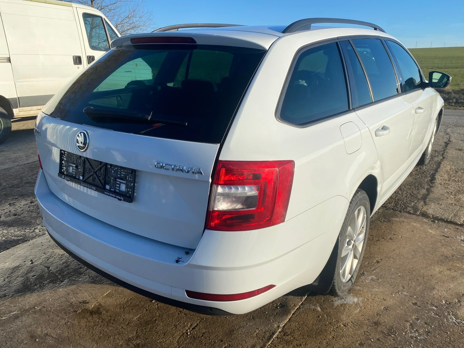 Skoda Octavia 1.5 TSI - изображение 5