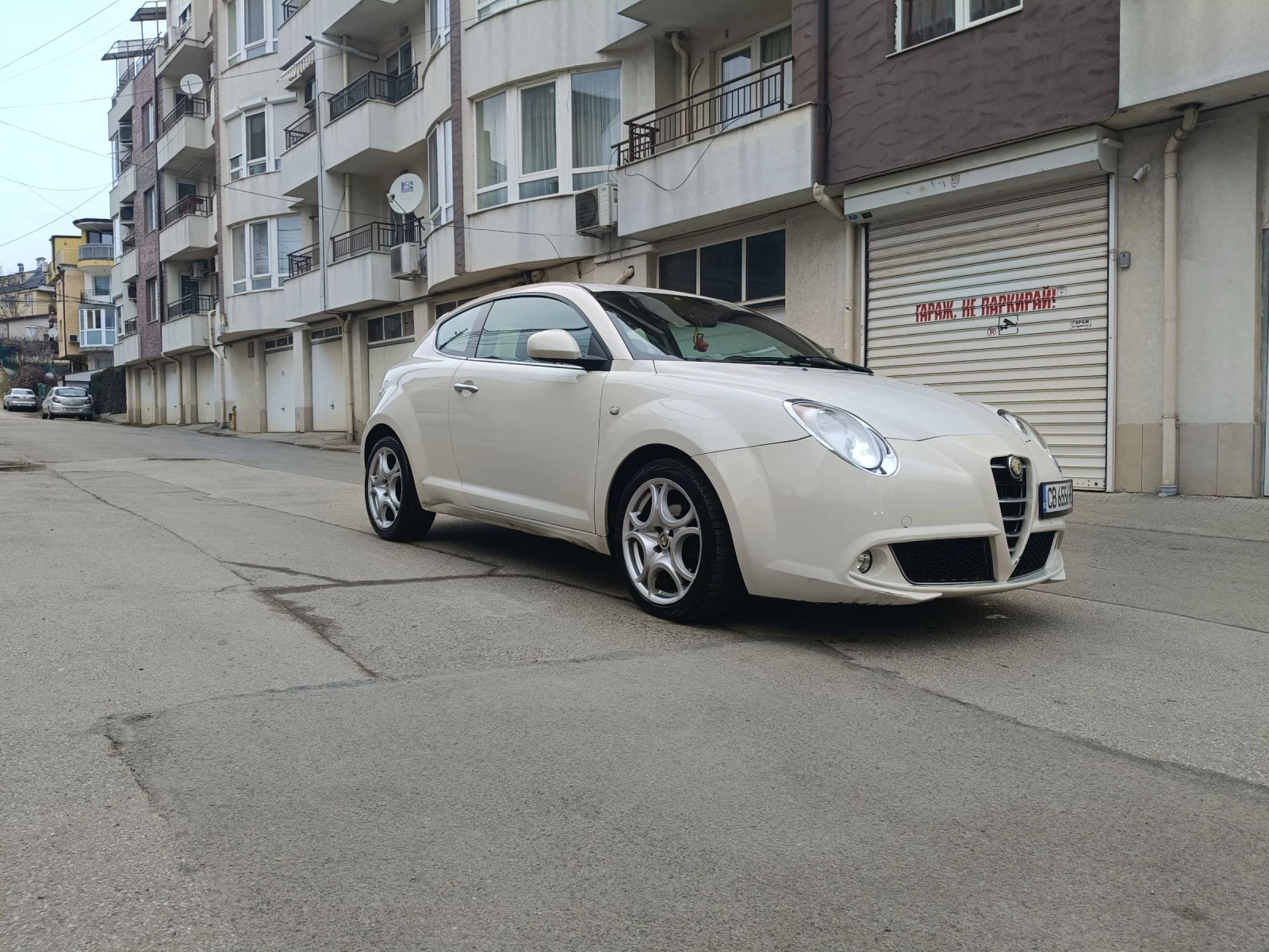 Alfa Romeo MiTo 1.6 JTDM - изображение 3