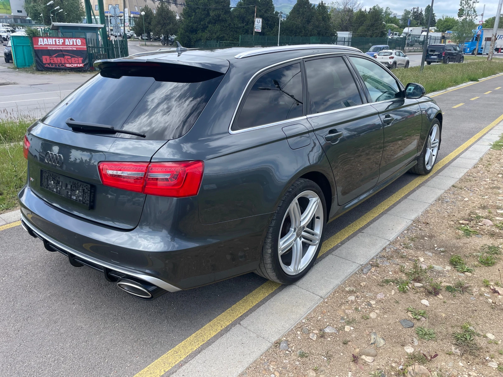 Audi A6 2.0TDI-8G-TRONIC-182Х.КМ-СЕРВИЗНА ИСТОРИЯ-RS-LINE - изображение 5