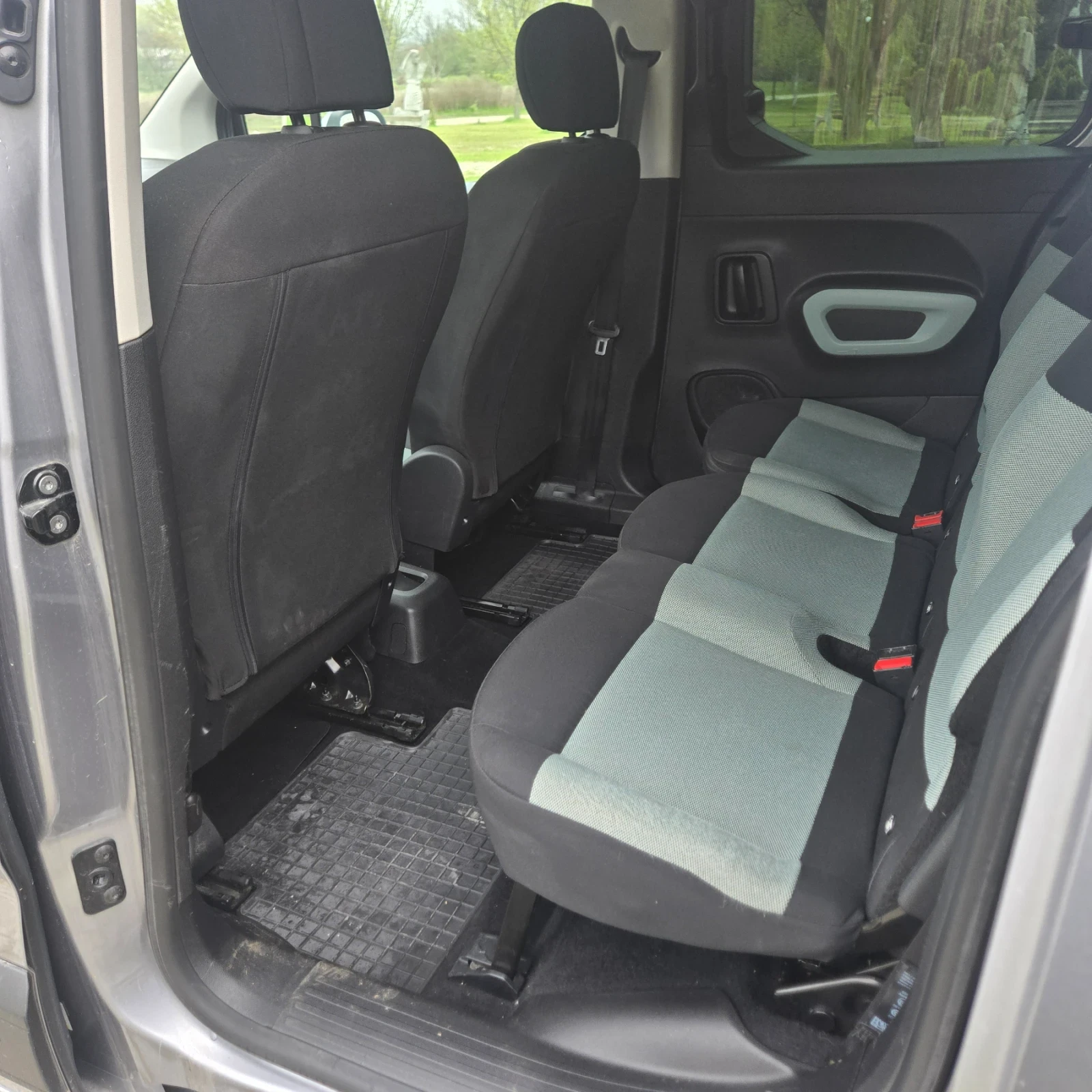Citroen Berlingo 1.5L Пътническо  - изображение 9