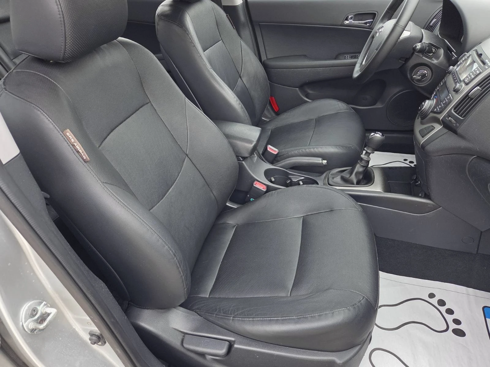 Hyundai I30 1.6CRDI - изображение 7