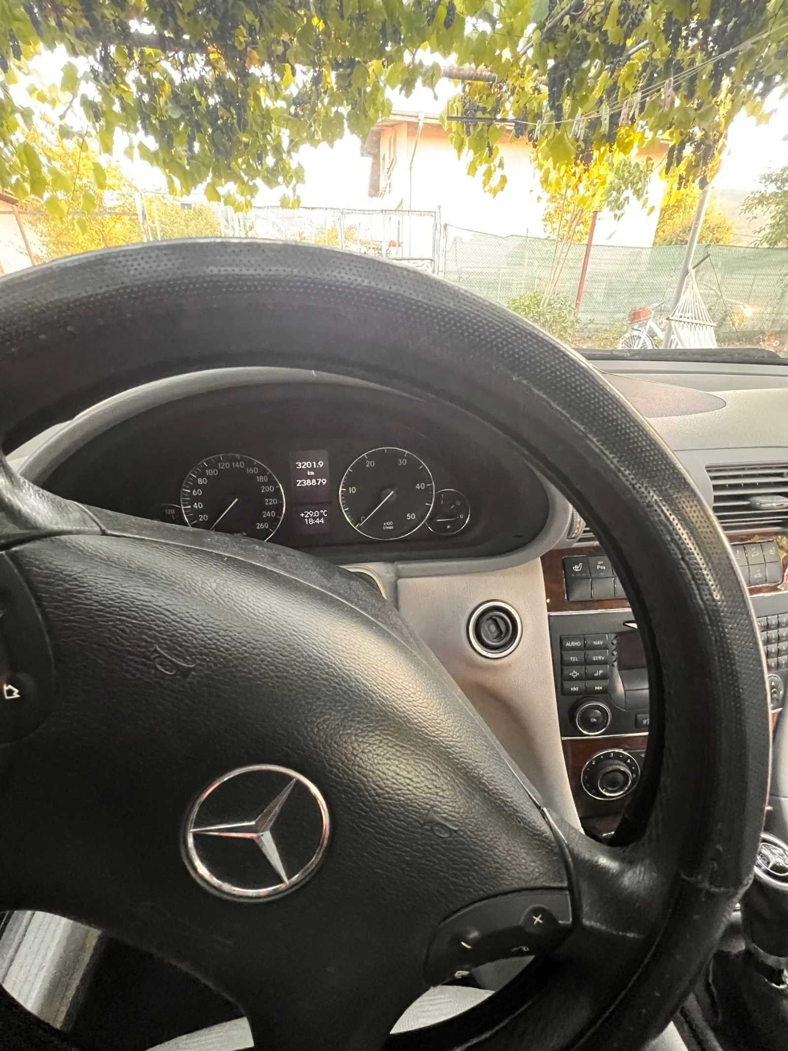 Mercedes-Benz C 200 | Mobile.bg   5