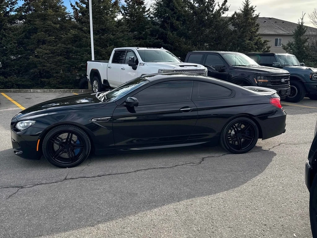 BMW M6 * 2dr Cpe * CARFAX * БЕЗ ПЪРВОНАЧАЛНА ВНОСКА - изображение 2