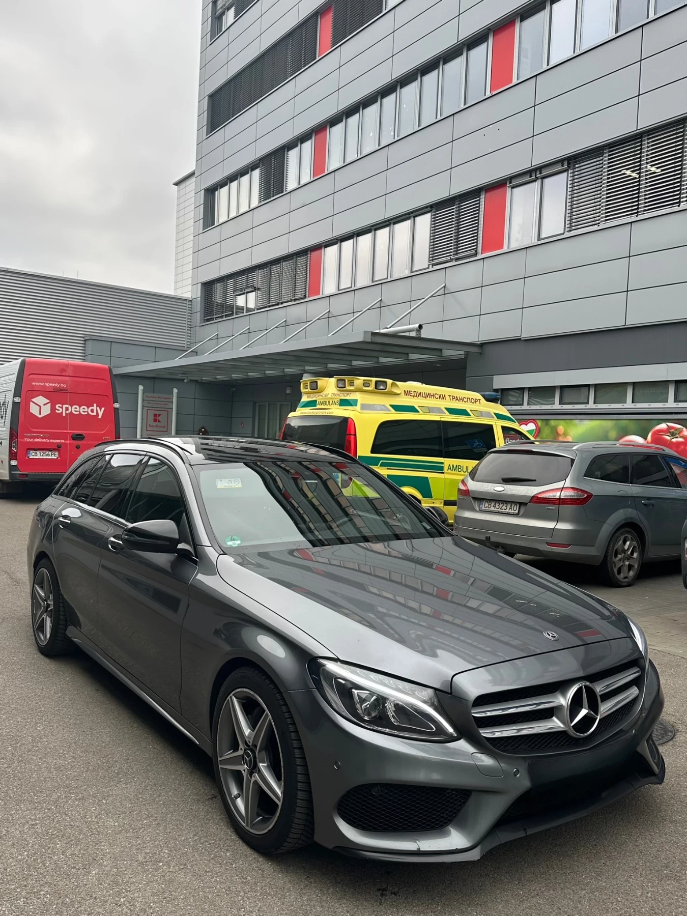 Mercedes-Benz C 220 AMG/ 9-G Tronic/Keyless/PANO/ - изображение 4